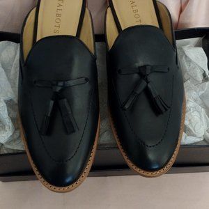TALBOTS BLACK LEIGHTON MULES    SIZE 8.5 M